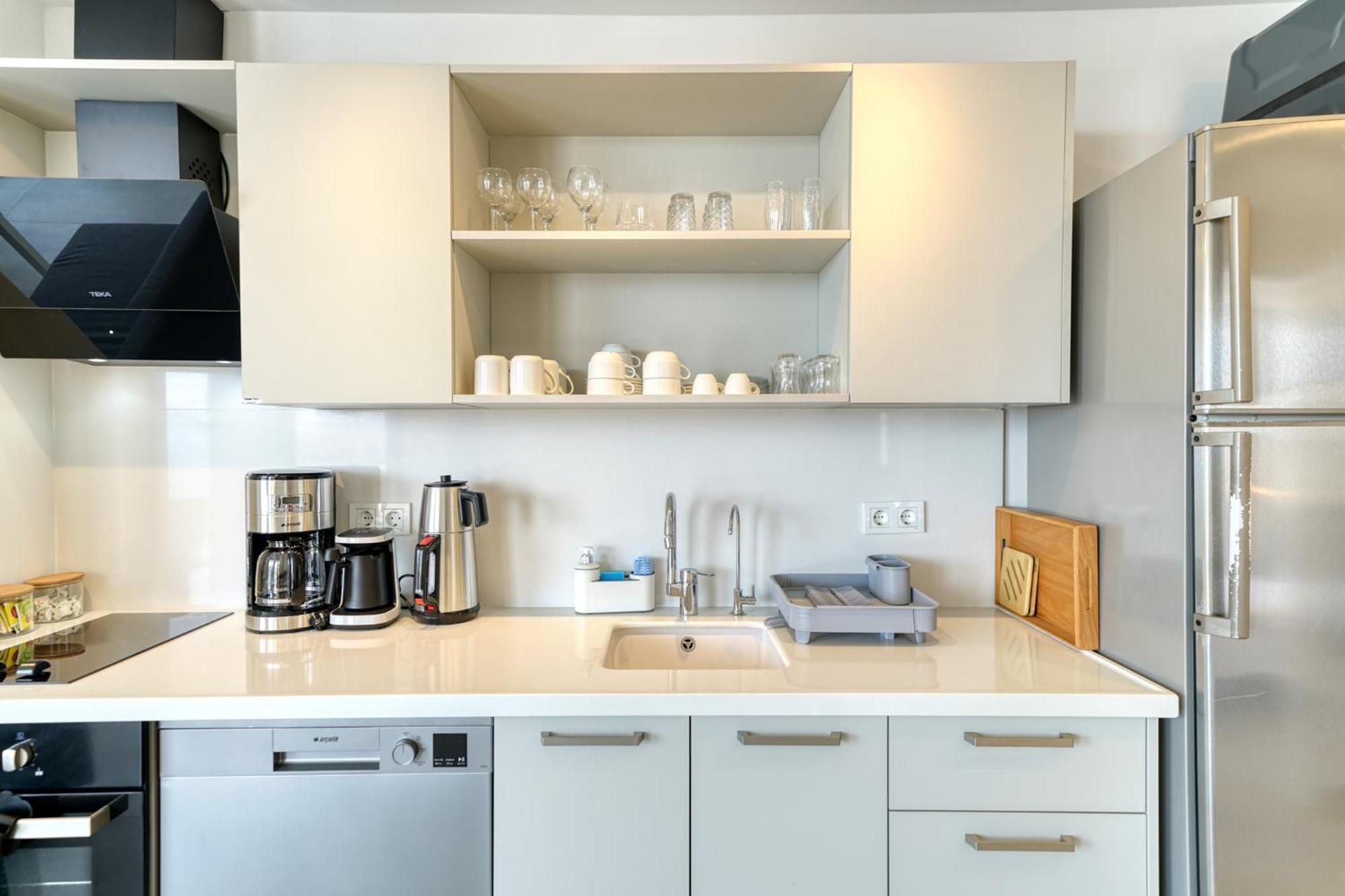 Bluenook Suites كاس المظهر الخارجي الصورة