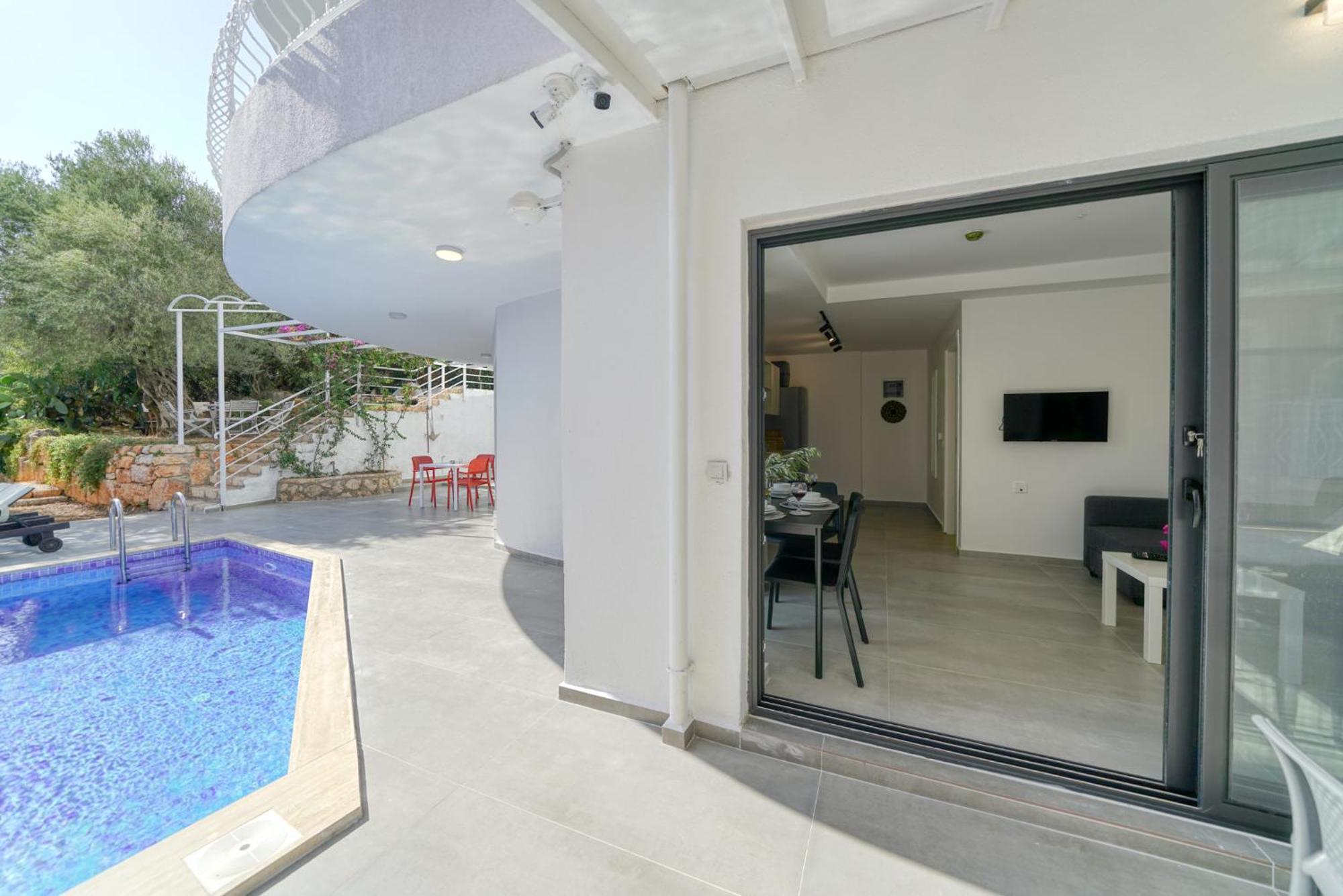 Bluenook Suites كاس المظهر الخارجي الصورة